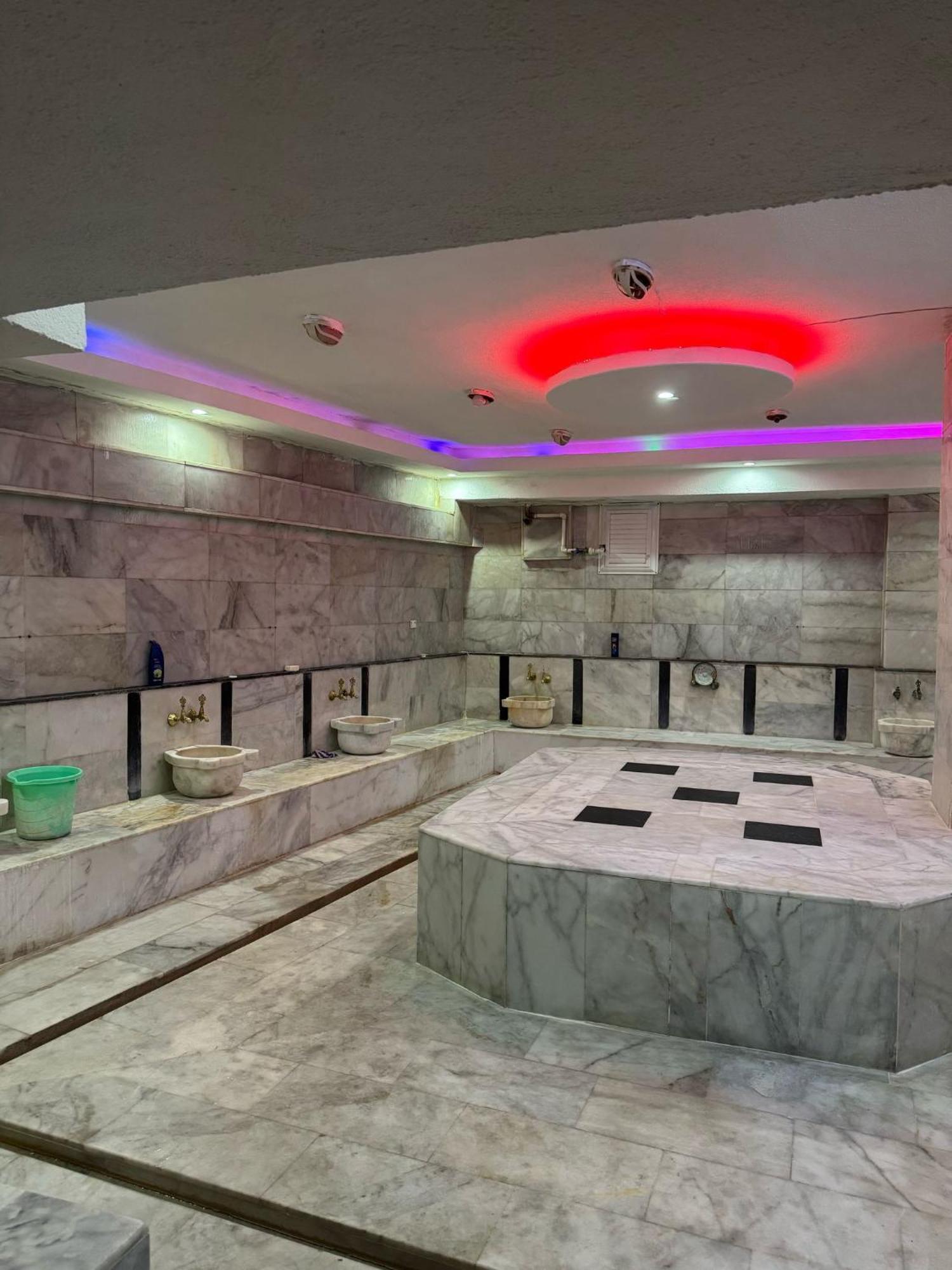 迪梅特公园酒店 凡城 外观 照片